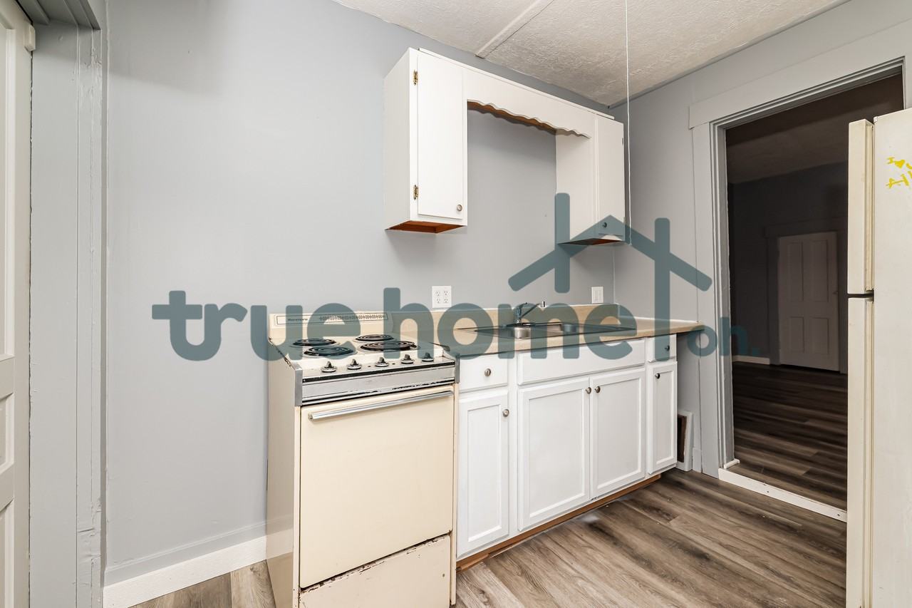 710 S Mulberry St #712 - Photo 3 of 15