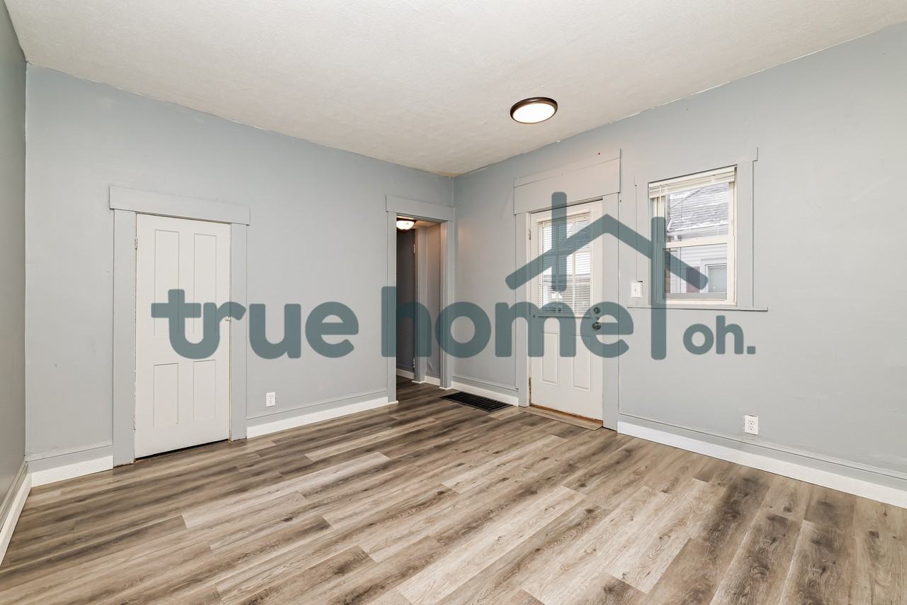 710 S Mulberry St #712 - Photo 6 of 15