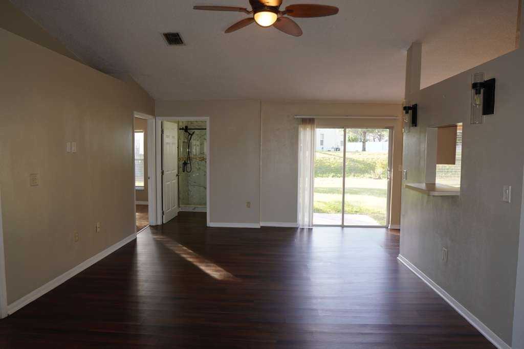 3175 Victoria Dr #1 - Photo 3 of 20