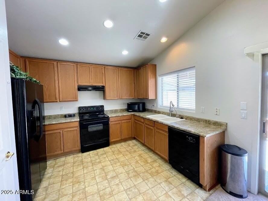 44147 W Snow Dr - Photo 5 of 33