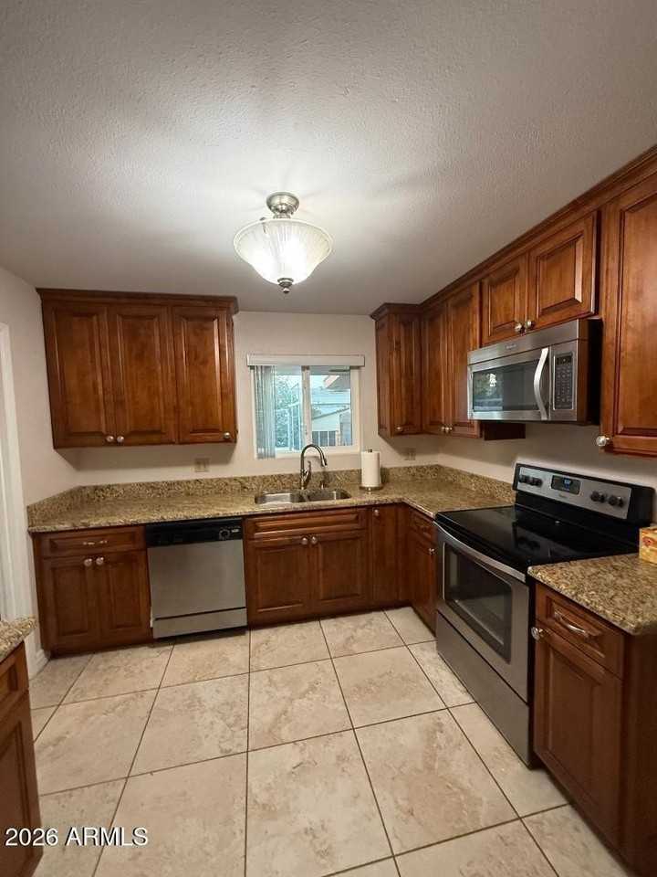 6618 E Ellis St - Photo 6 of 6