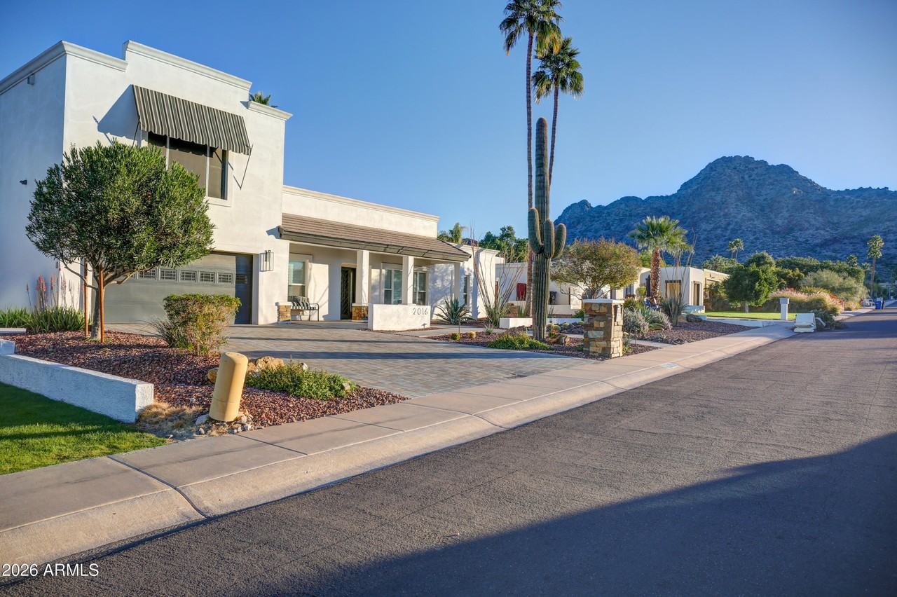 2016 E State Ave - Photo 2 of 50