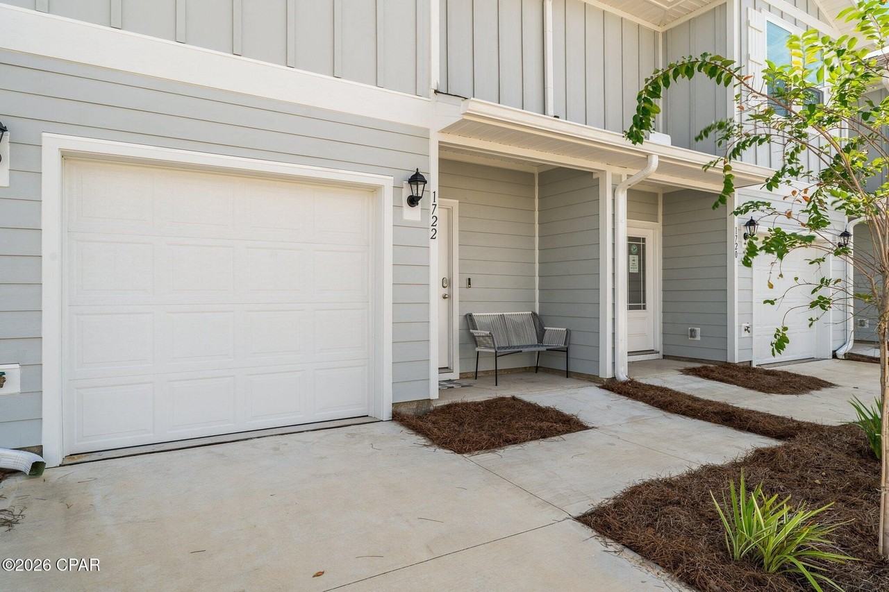 1724 Jakes Dr - Photo 7 of 50