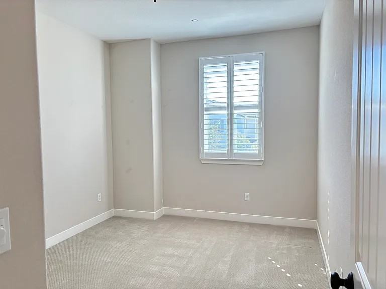 3281 Crocker Dr #1 - Photo 6 of 11