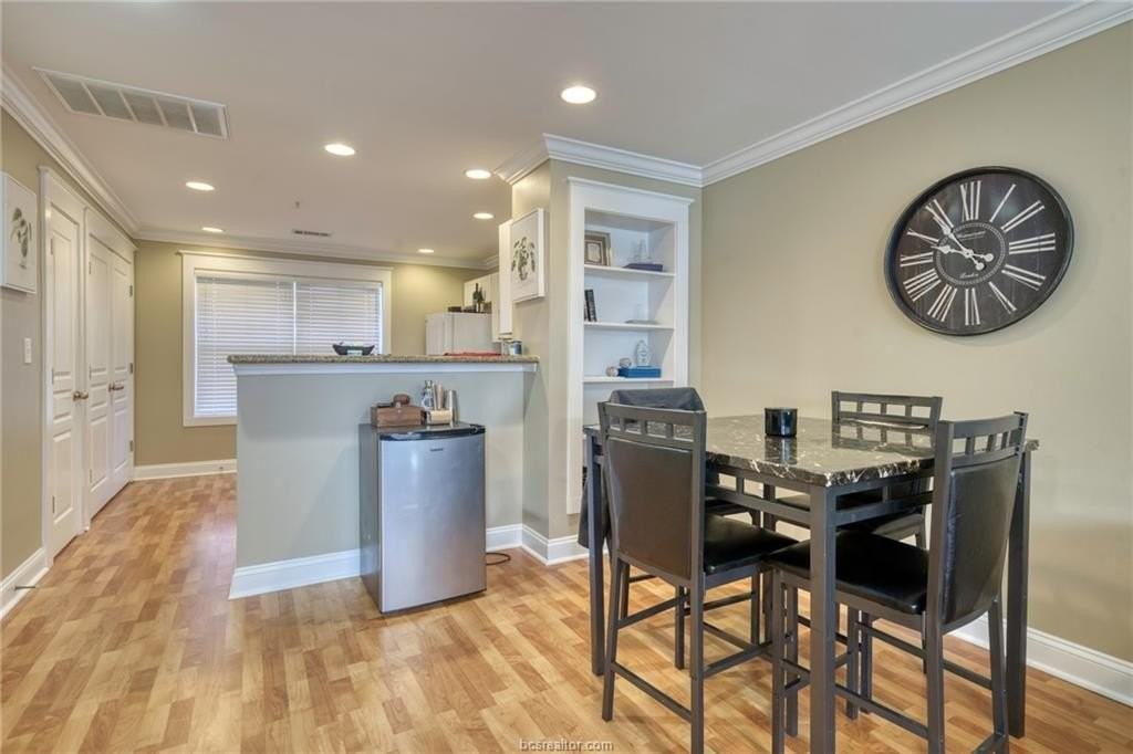 1725 Harvey Mitchell Pkwy S #2124 - Photo 5 of 15