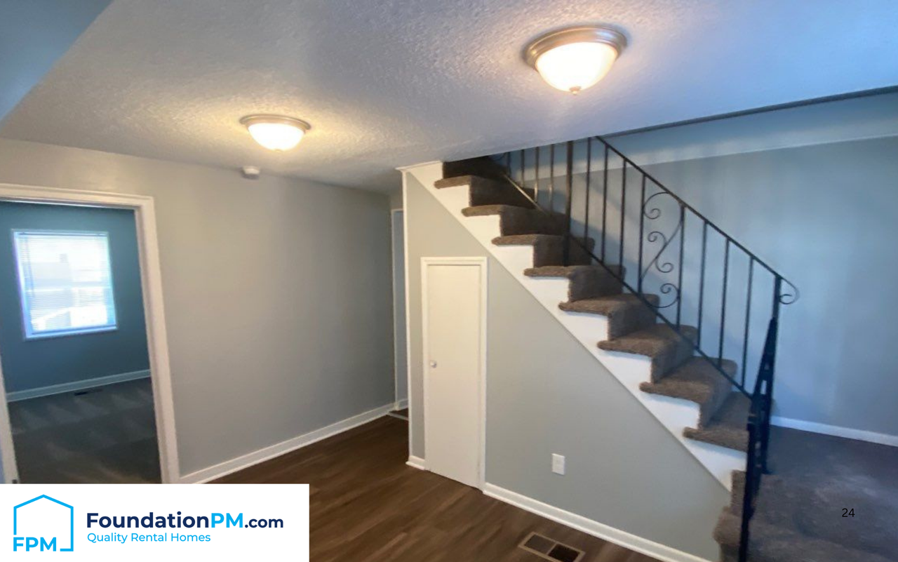 1392 Kyle St #1 - Photo 5 of 14