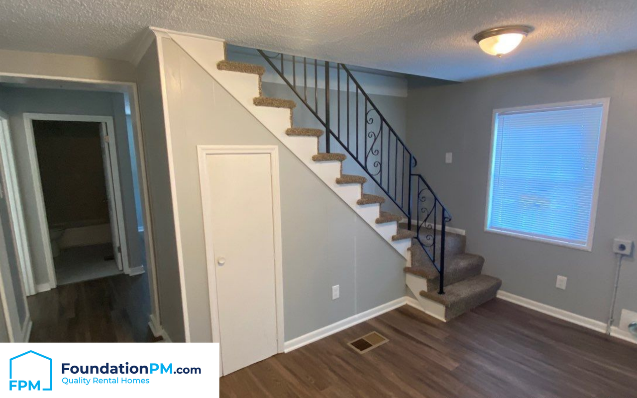 1392 Kyle St #1 - Photo 6 of 14