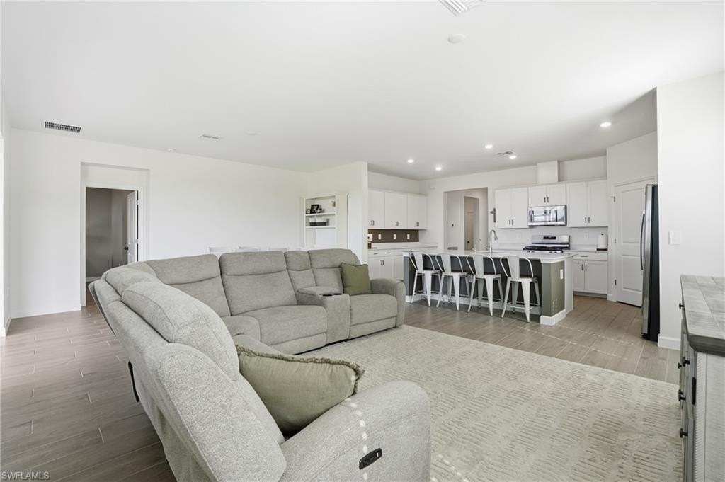 19306 Hinkley Dr Lot 1499 - Photo 5 of 49