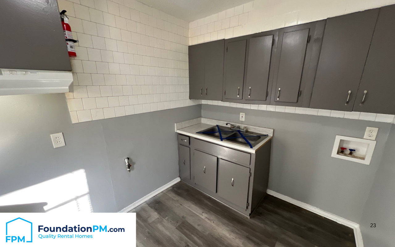 389 W Mitchell Rd #1 - Photo 6 of 14