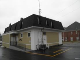 420 1/2 W 2nd St #2W - Photo 1 of 1