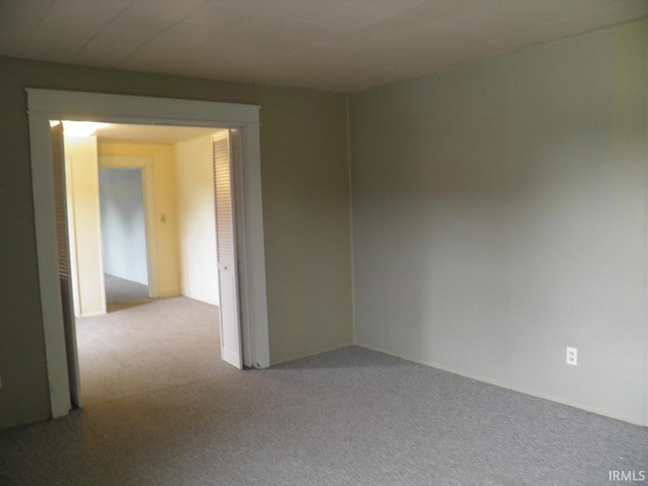 420 1/2 W 2nd St #2W - Photo 5 of 7