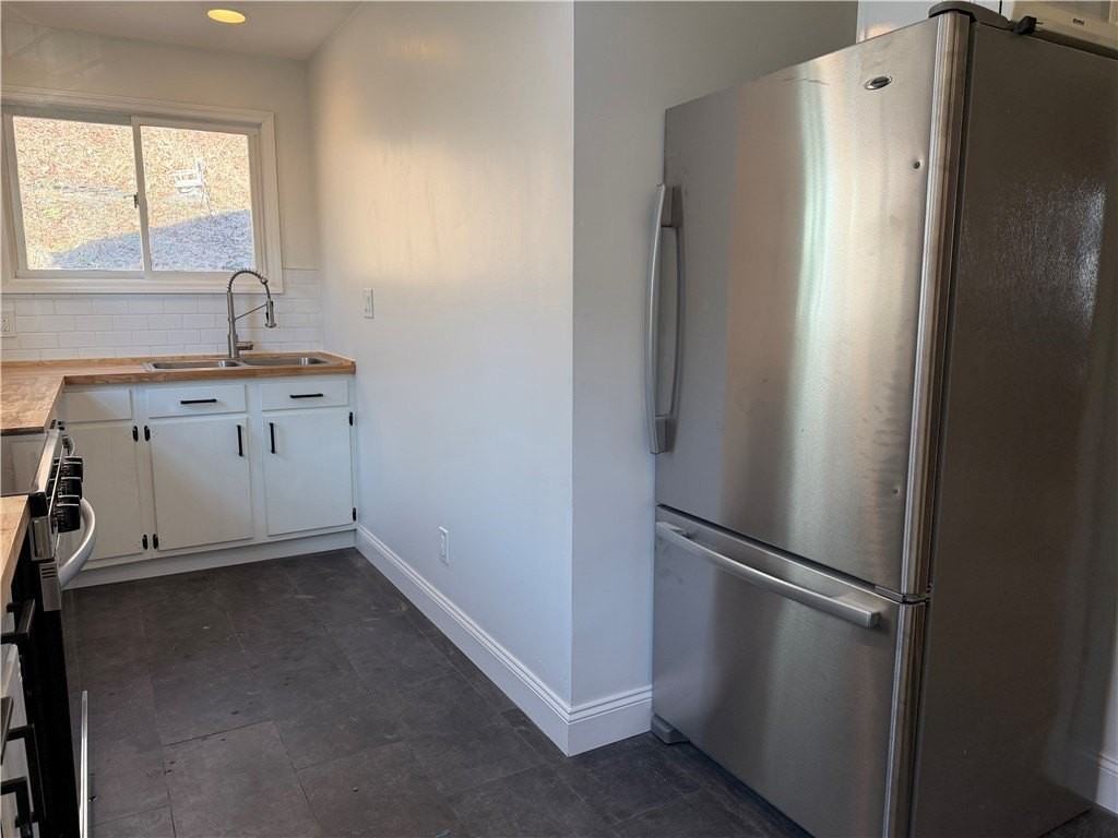 6 Thorn St - Photo 6 of 18