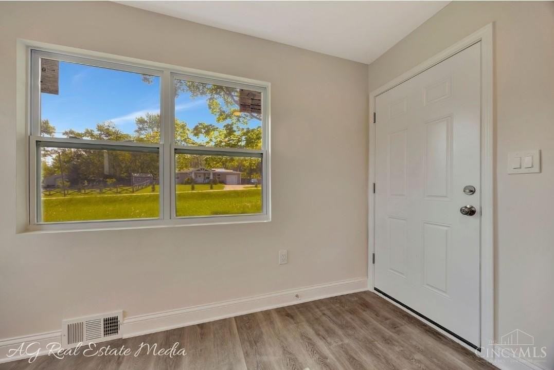 6587 State Route 48 - Photo 6 of 36