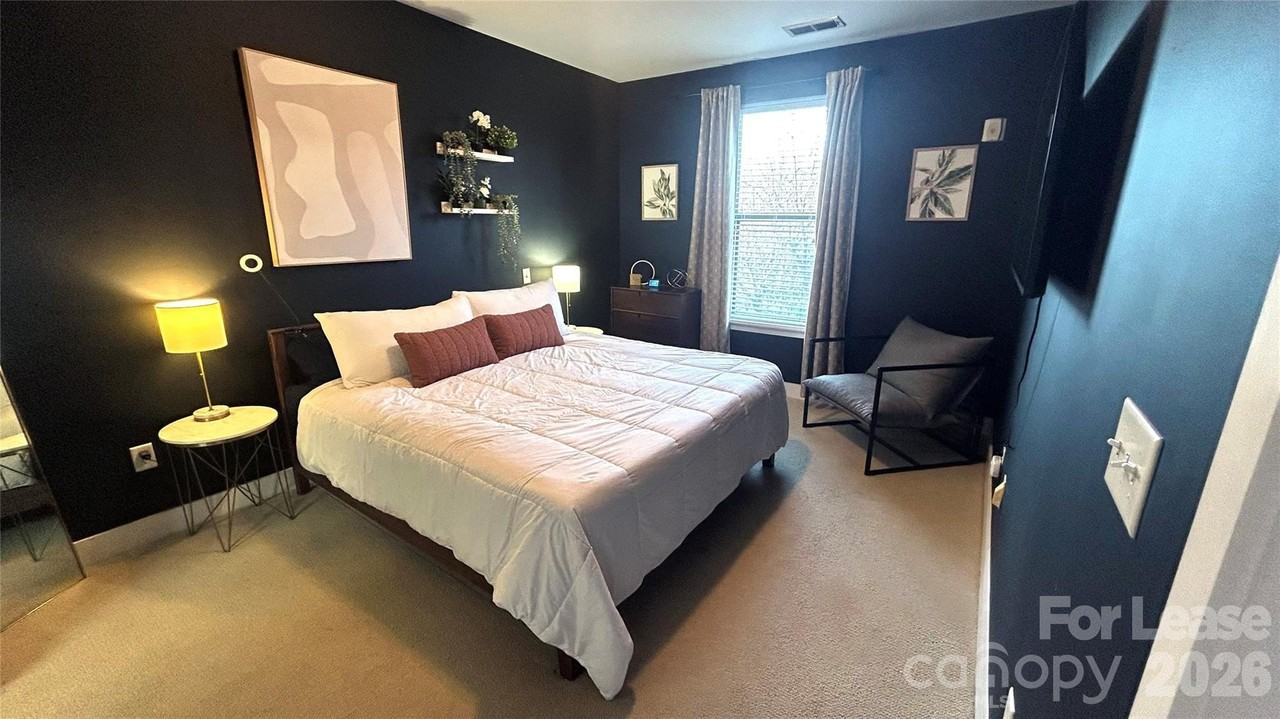 630 Calvert St Unit 409 #409 - Photo 4 of 9