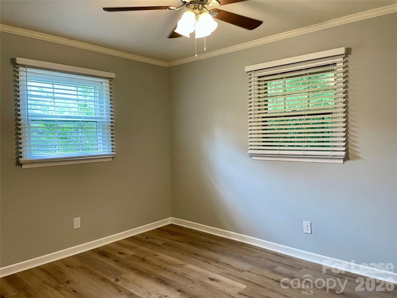 819 Markwell Dr - Photo 6 of 14