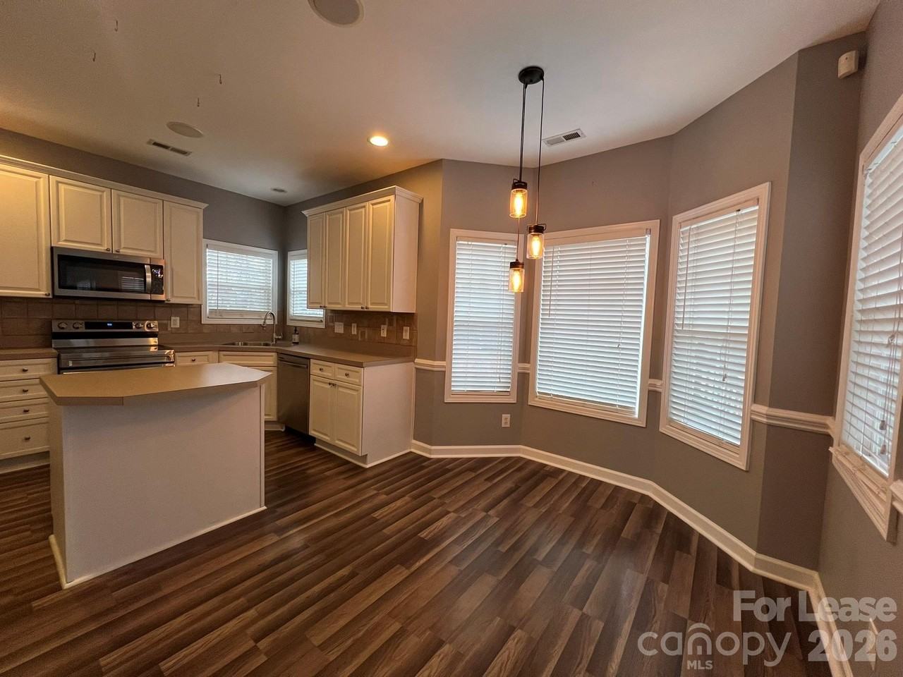 3307 Creek Trail Rd - Photo 7 of 26