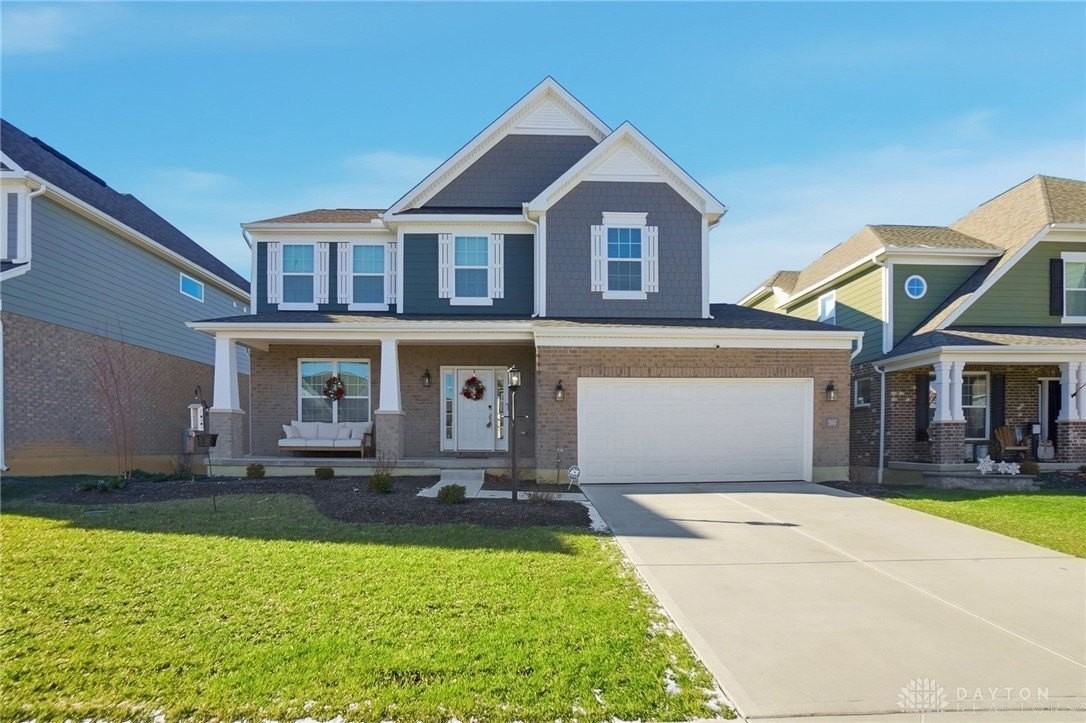 597 Twilight Ln - Photo 3 of 47