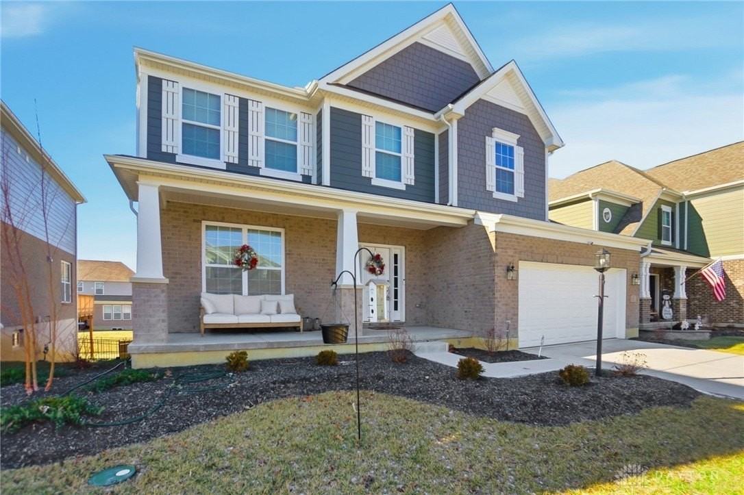 597 Twilight Ln - Photo 4 of 47