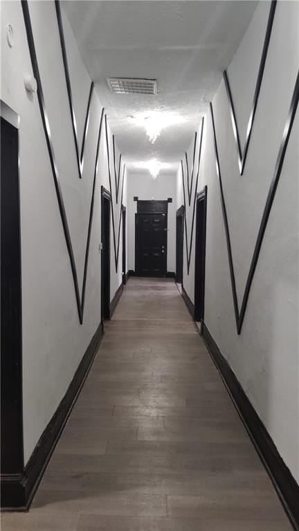 67 Daniel St Se - Photo 4 of 7