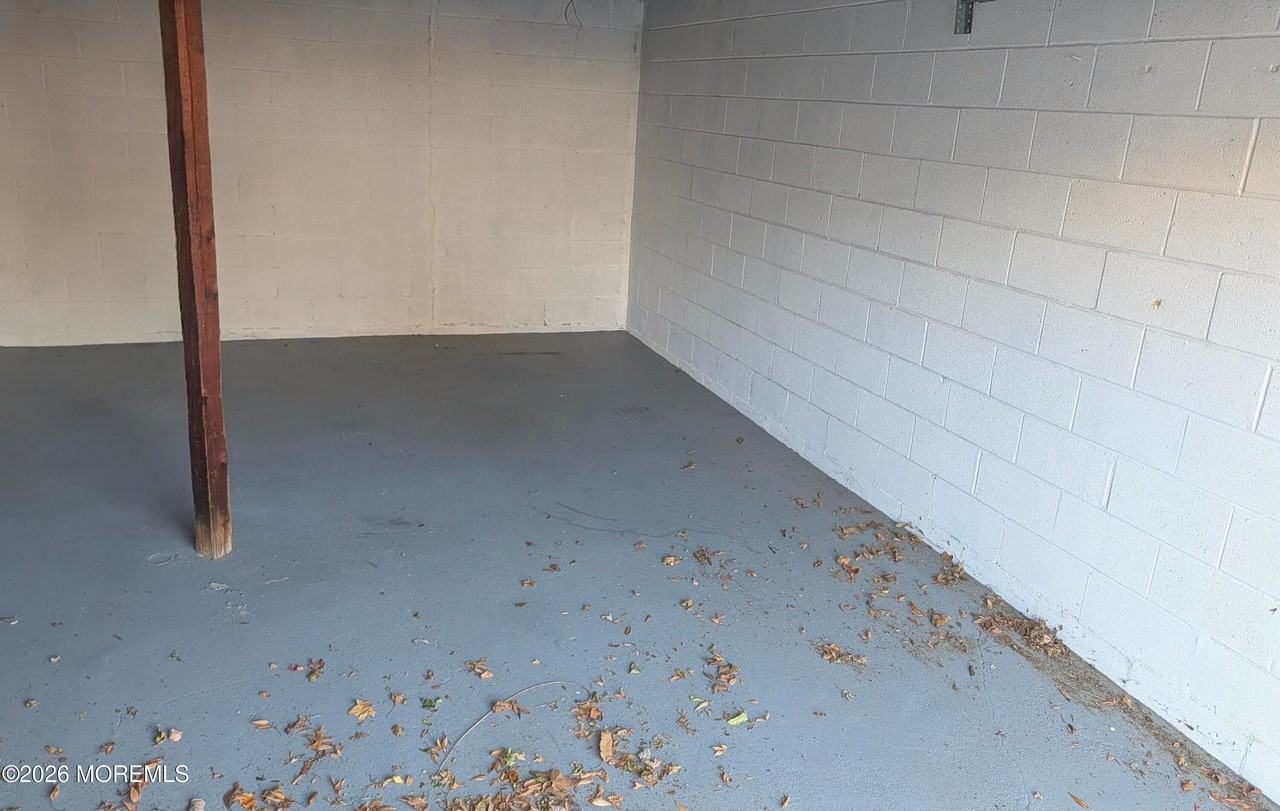 106 Wallace St #B - Photo 5 of 31