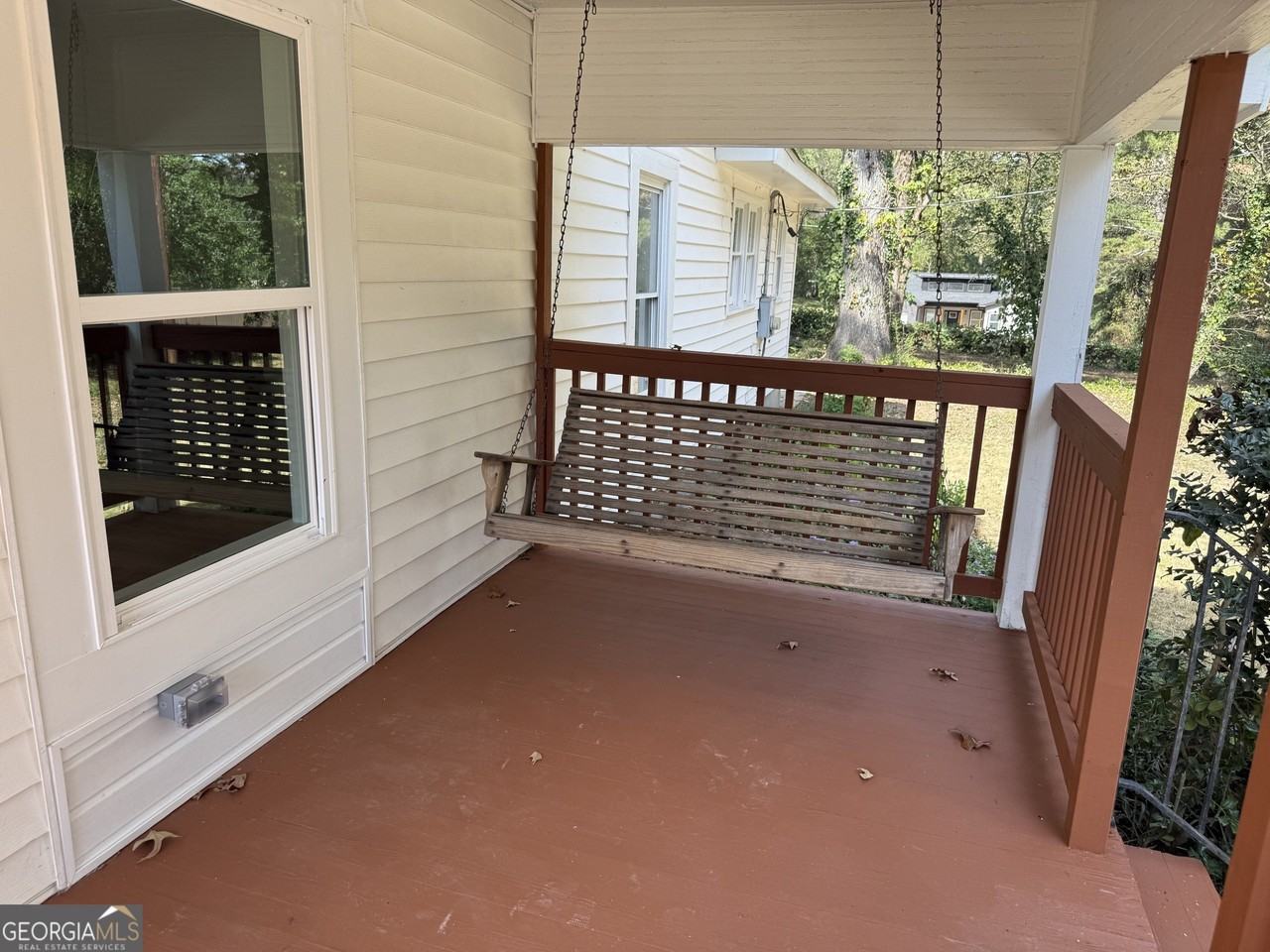 1634 Lake Jodeco Rd - Photo 3 of 16