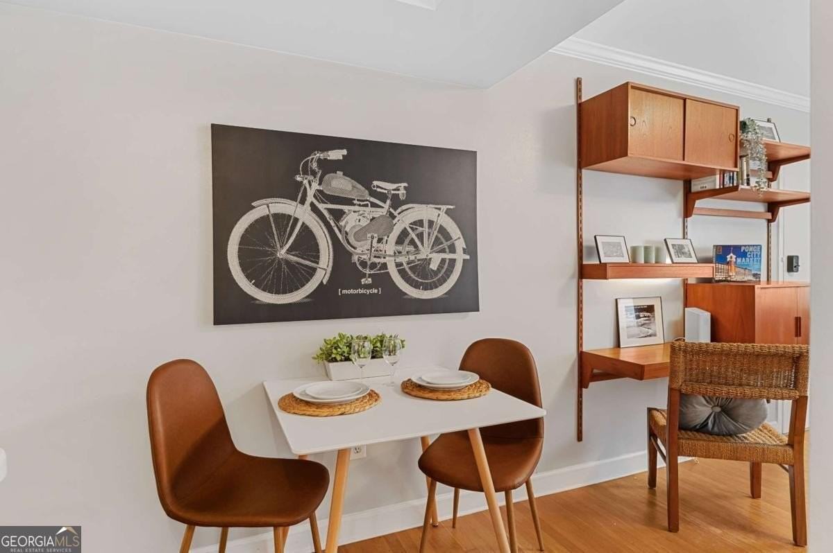 960 Saint Charles Ave Ne Apt 4 #4 - Photo 5 of 16