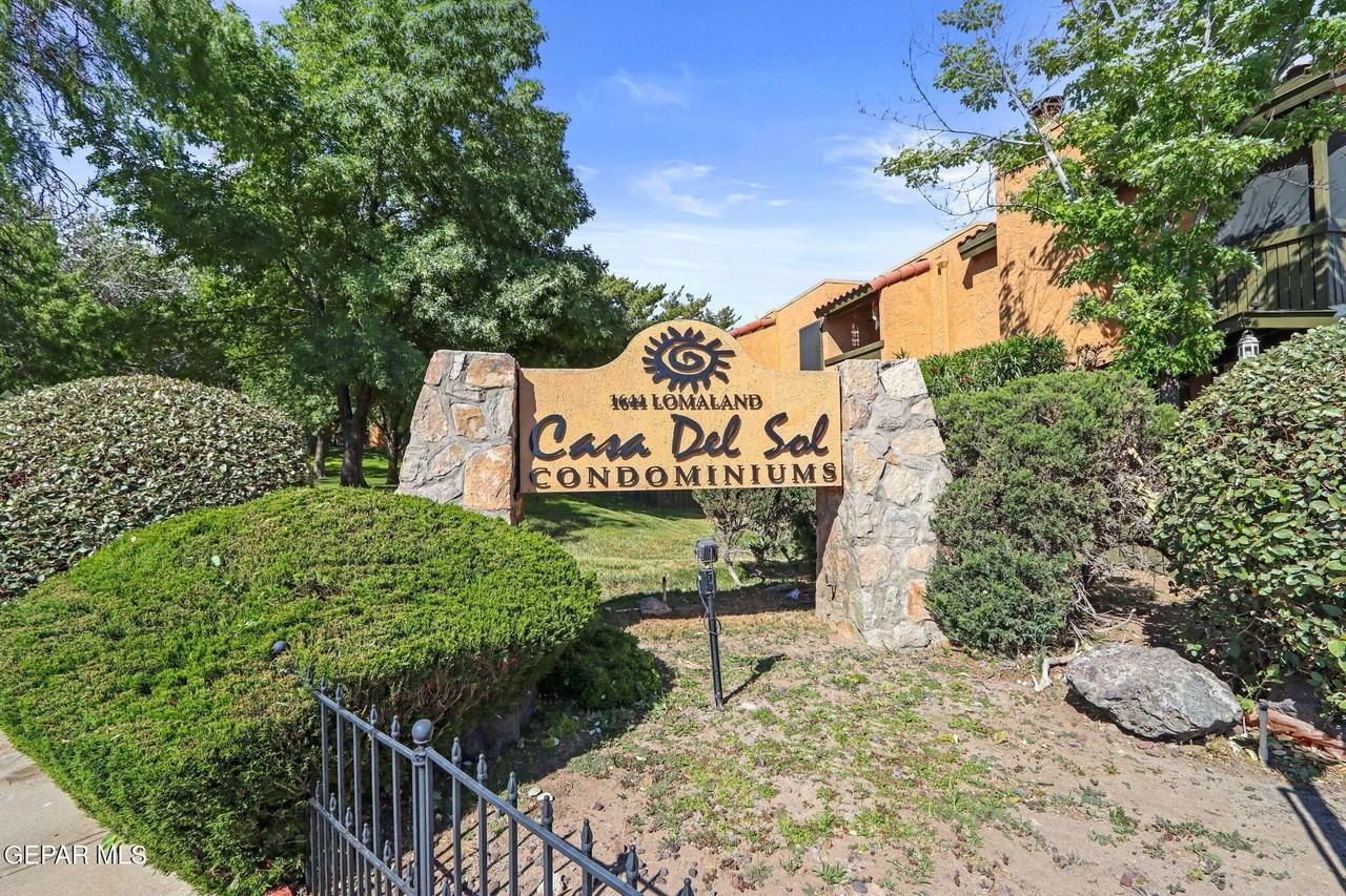 1644 Lomaland Dr Apt 118 #118 - Photo 6 of 36