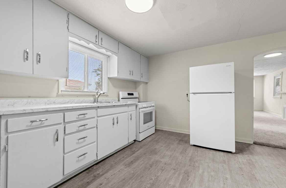 1709 Belmont Ave - Photo 6 of 12