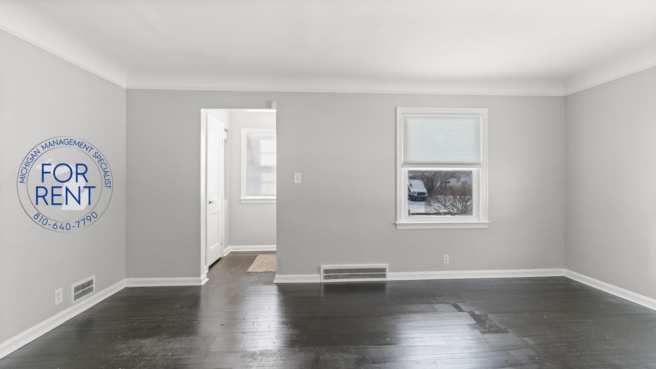 301 Chandler St #1 - Photo 4 of 50