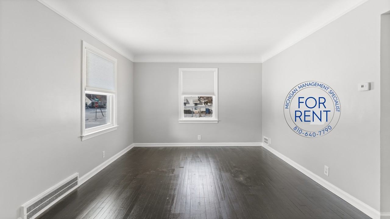 301 Chandler St #1 - Photo 5 of 50