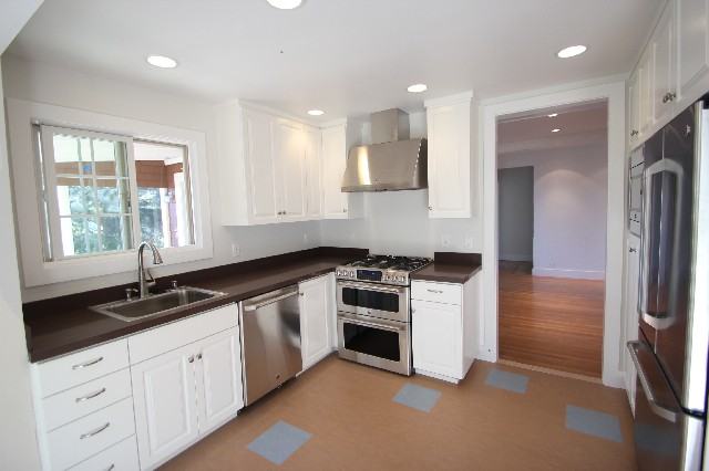 5 Cedar Ave - Photo 2 of 15