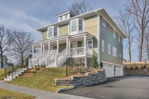 featured image of 92B Grove St #B