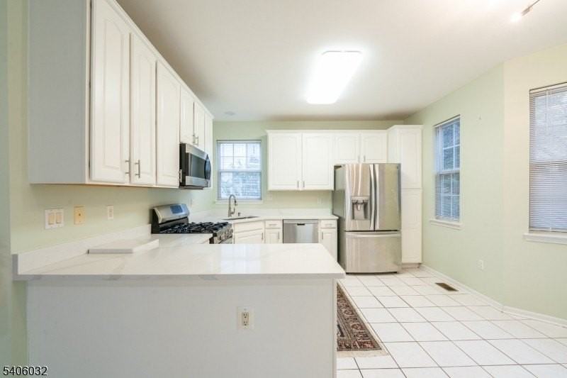 23 Hansom Rd - Photo 6 of 20