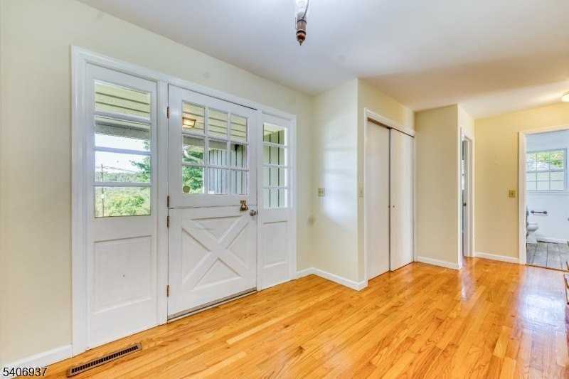 58 Hawks Schoolhouse - Photo 4 of 33