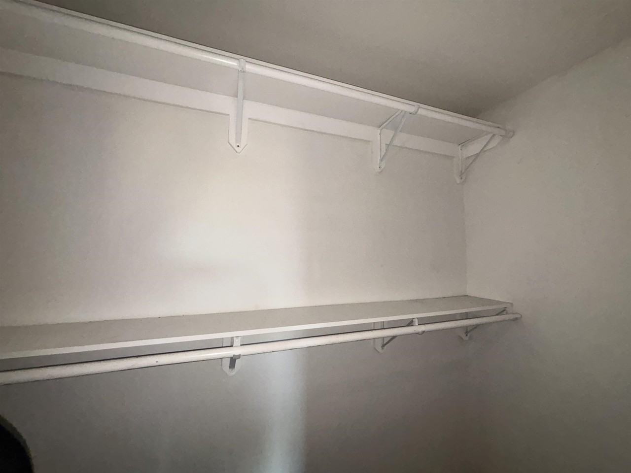 803 E Fremont St - Photo 6 of 18