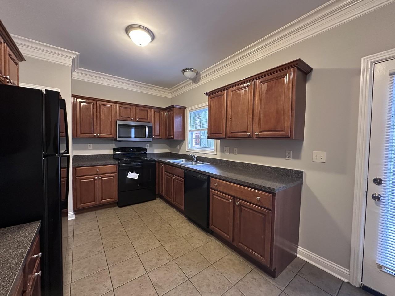 209 Old Todds Rd Apt 4107 #4107 - Photo 4 of 10