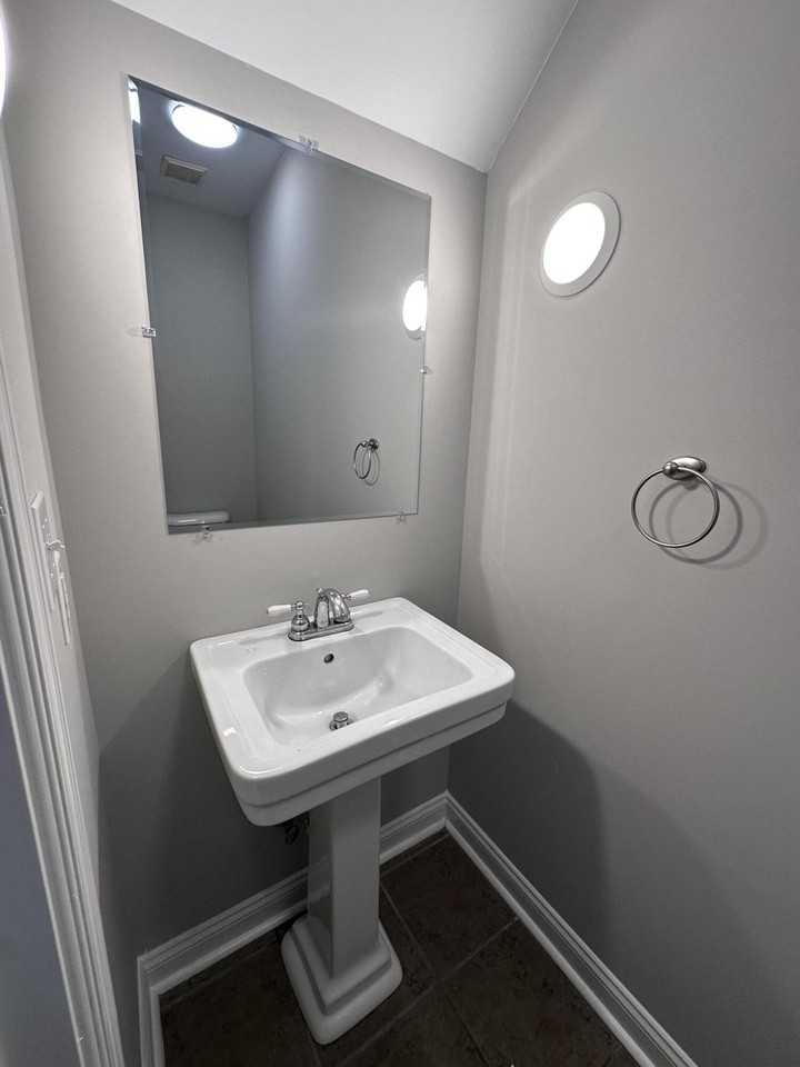 209 Old Todds Rd Apt 4111 #4111 - Photo 5 of 8