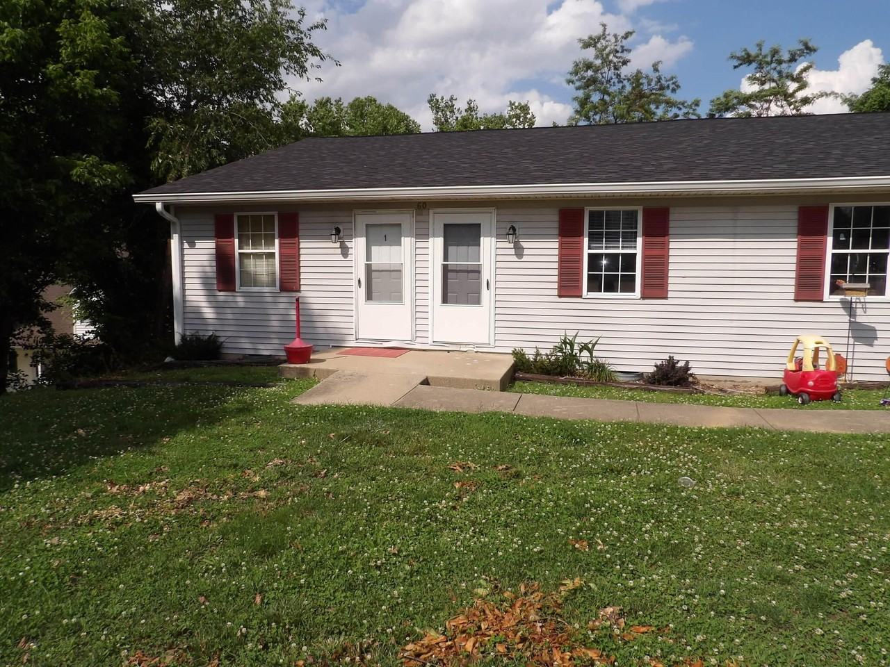 60 American Way Apt 2 #2 - Photo 2 of 28