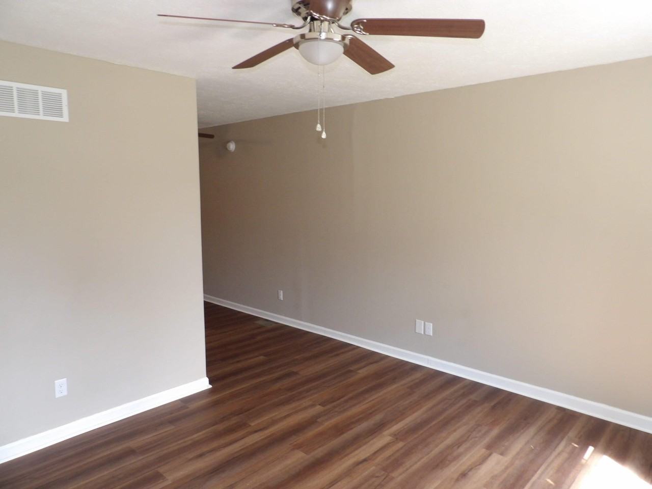 60 American Way Apt 2 #2 - Photo 4 of 28