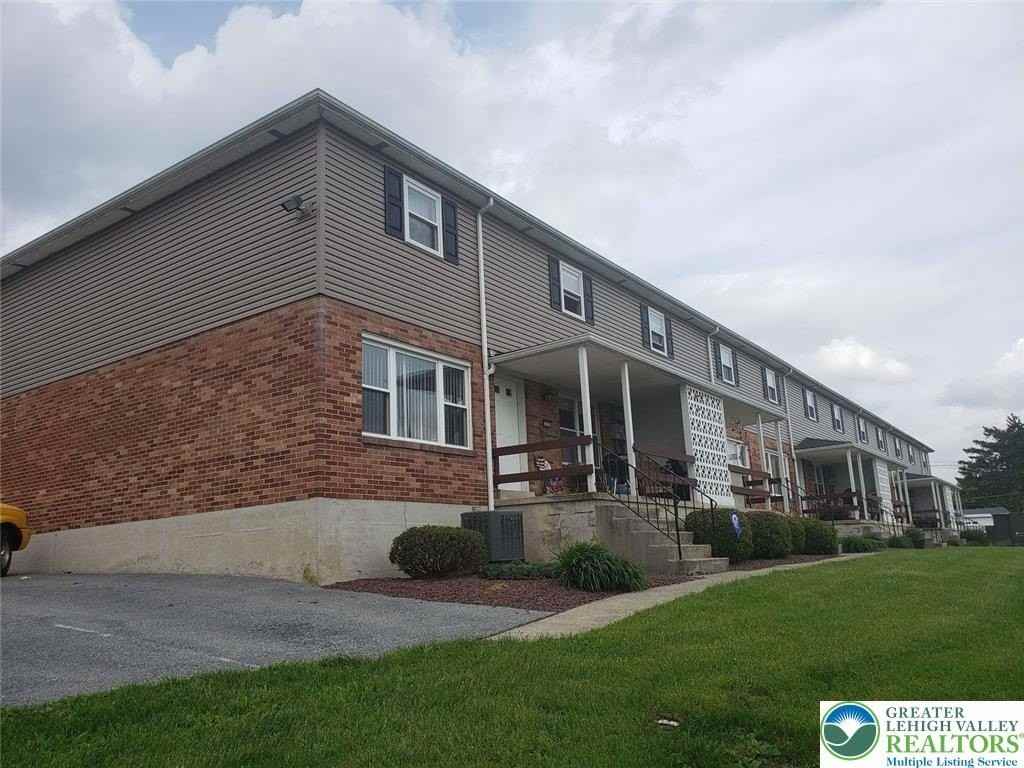 2827 W 28th St - Photo 2 of 23