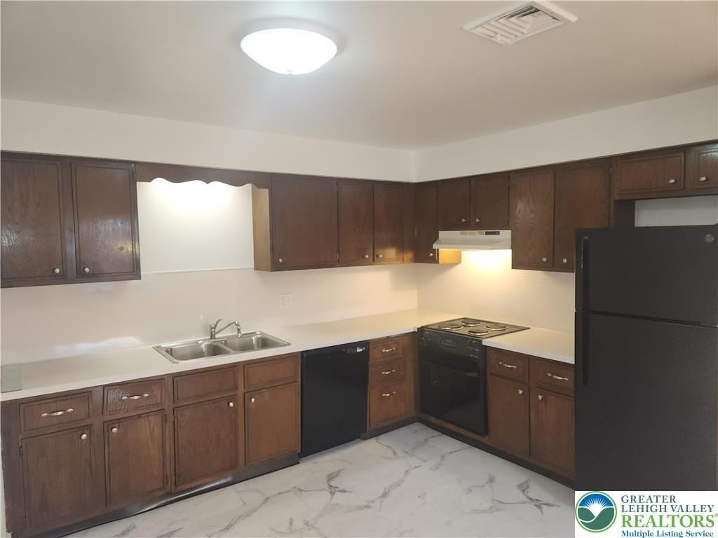 2827 W 28th St - Photo 7 of 23