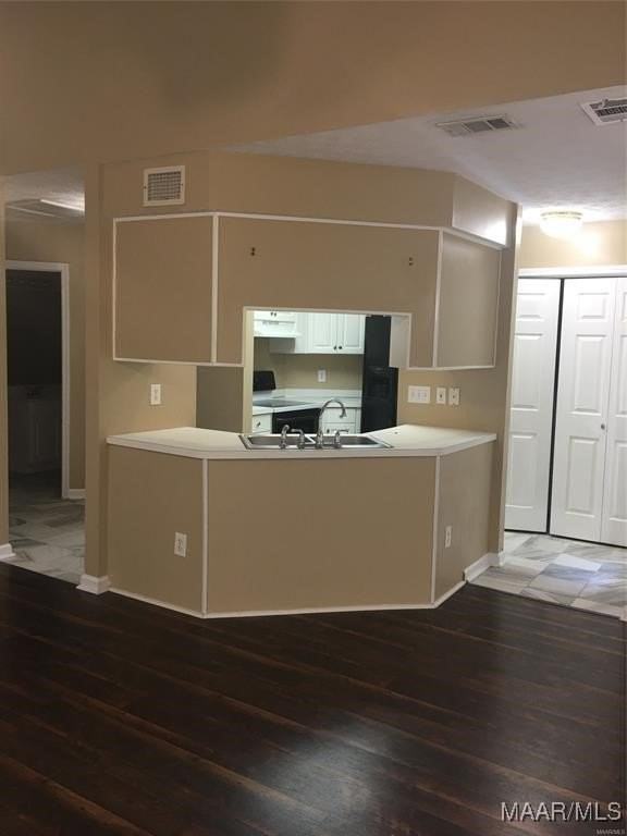 6400 Chaprice Ln - Photo 5 of 21