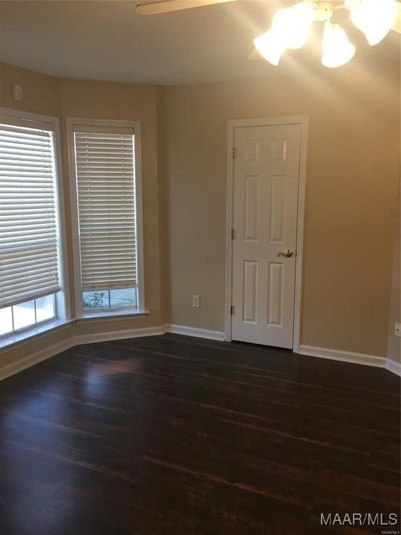 6400 Chaprice Ln - Photo 7 of 21