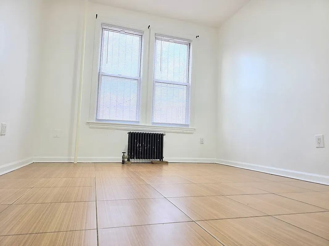 16th Ave #1 - Photo 5 of 8