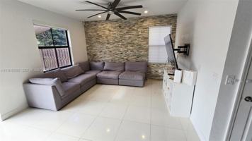 featured image of 10032 Nw 87th Ter