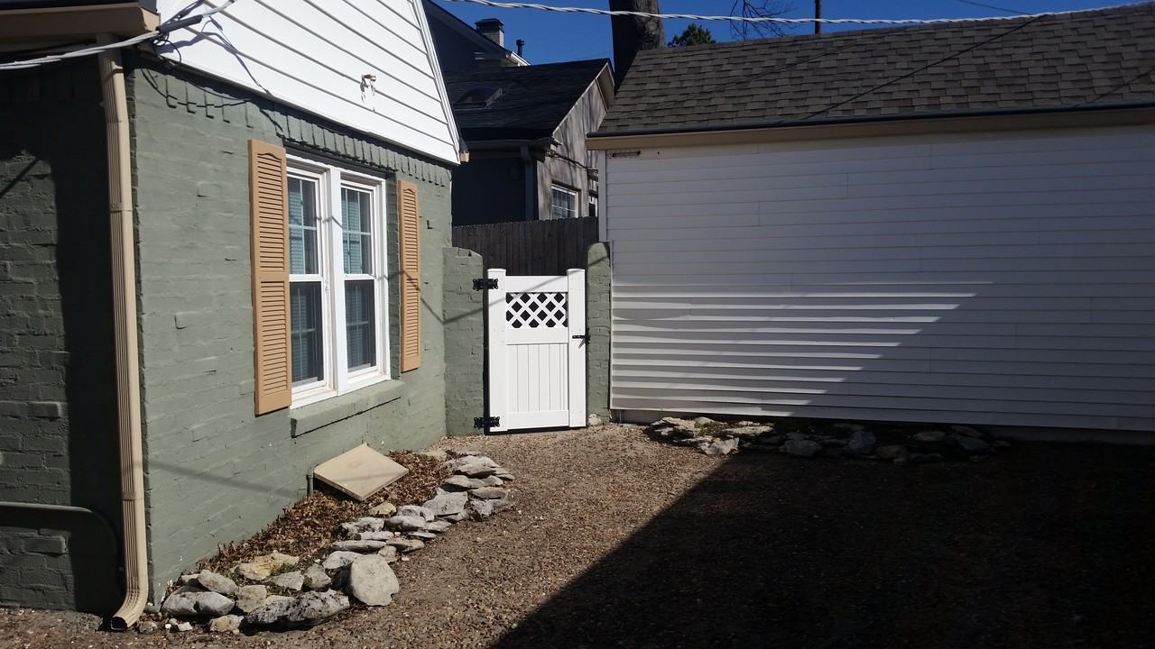 2730 E 16th Pl - Photo 3 of 26