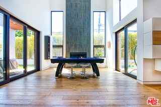 2345 27th St - Photo 4 of 8