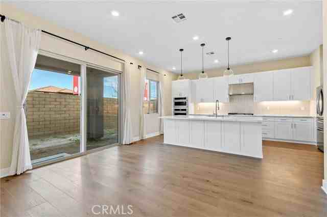 106 Pansy Irvine Center Drive - Photo 5 of 8