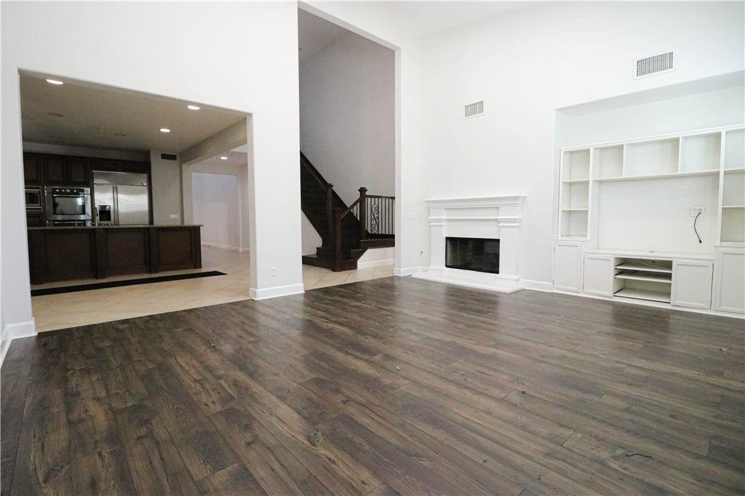 2850 N Stone Pine Gln - Photo 3 of 8