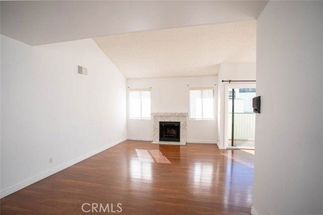 10475 Newhome Ave #6 - Photo 7 of 8